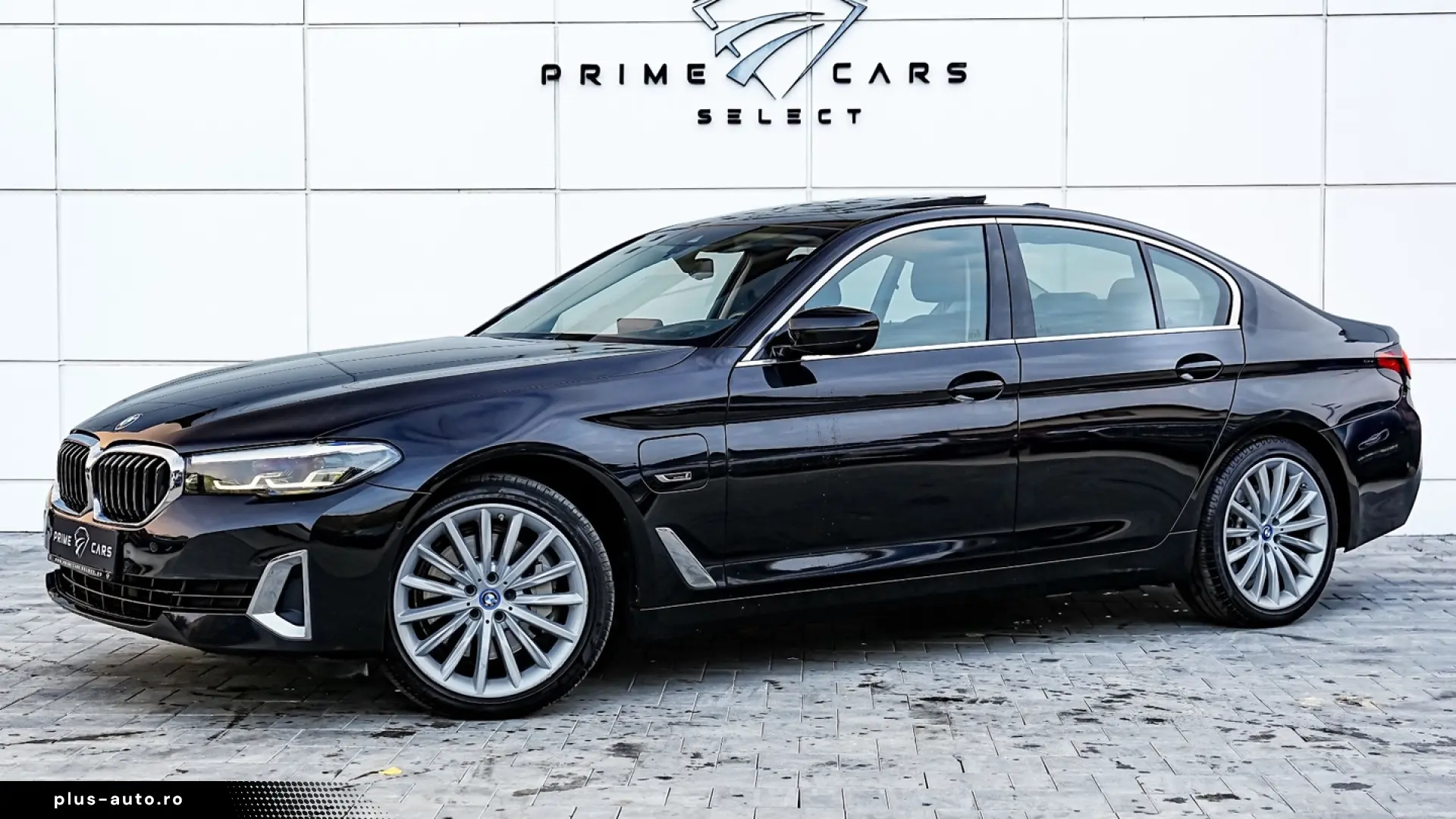 BMW Seria 5 530e xDrive Aut. Luxury Line