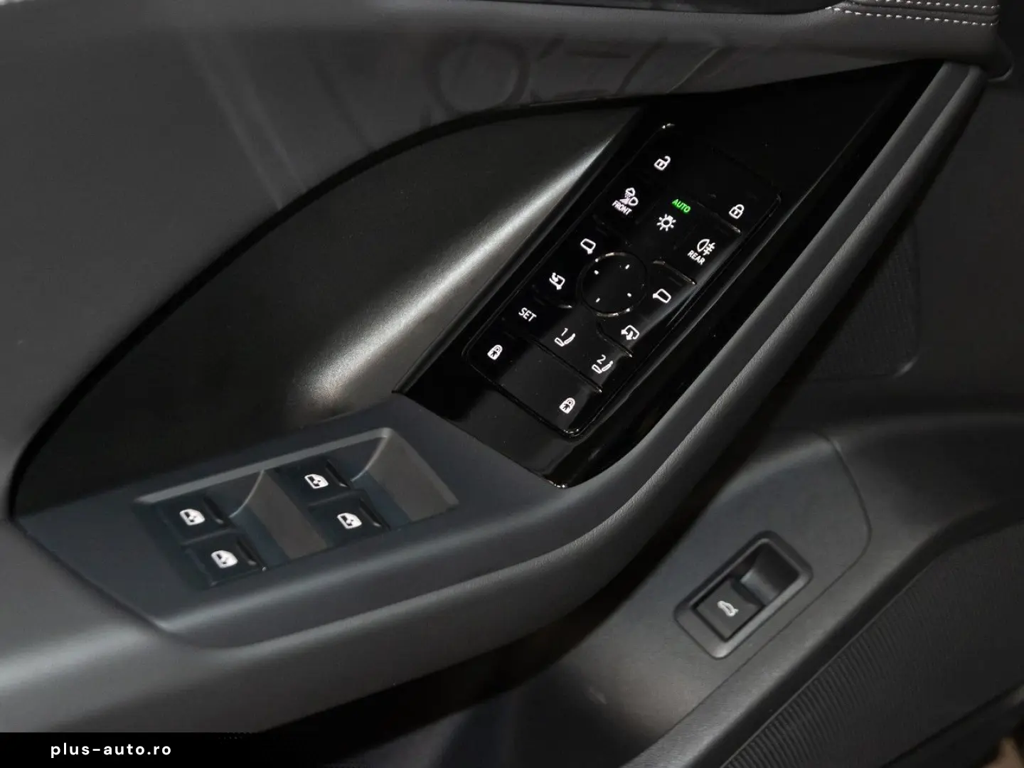 AUDI Q6 SUV e-tron 55 quattro S line