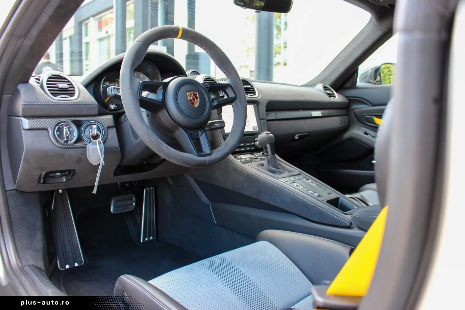 PORSCHE 718 Cayman GT4 RS   WEISSACH   CHRONO   BOSE
