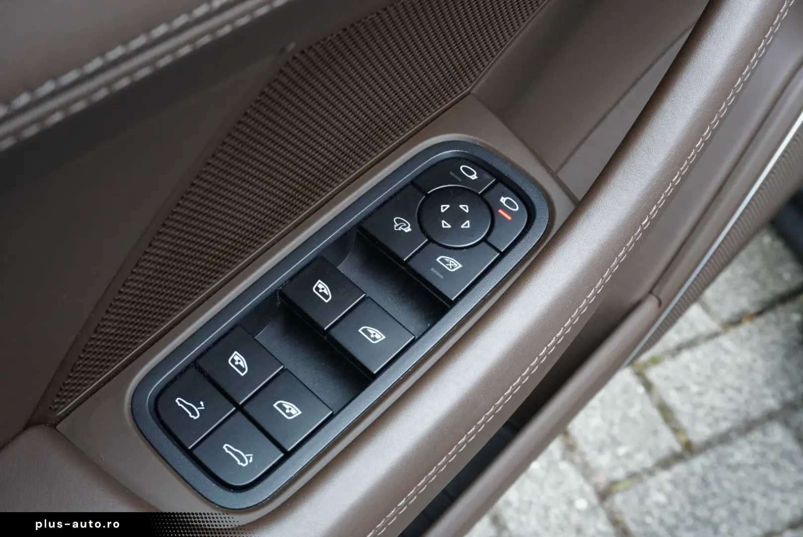 PORSCHE Panamera Turbo S Pano HUD