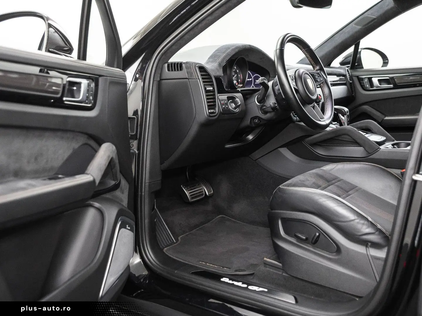 PORSCHE Cayenne Coupé 4.0 Turbo GT