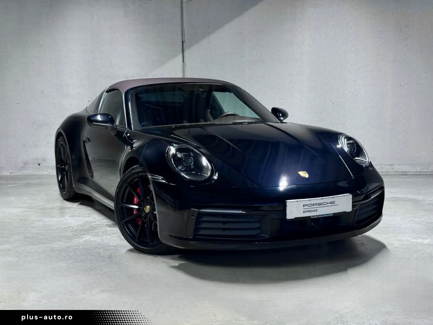 PORSCHE 992 (911) Targa 4S     BOSE