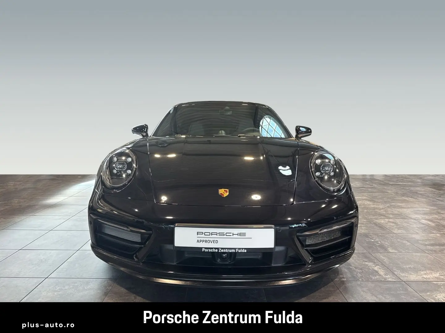 PORSCHE 992 911 Carrera 4 GTS BOSE