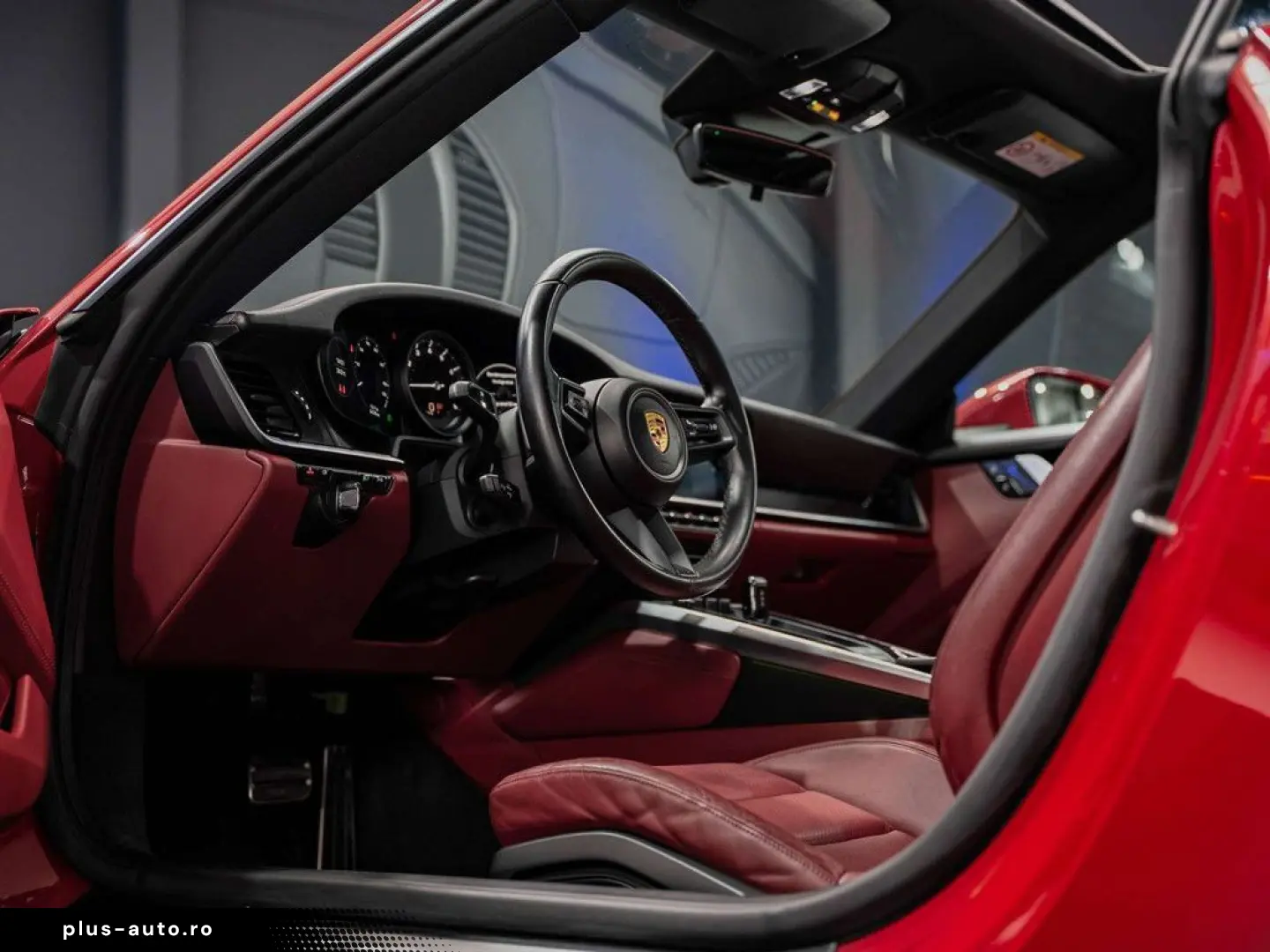PORSCHE 992 992 Carrera 2 Coupé
