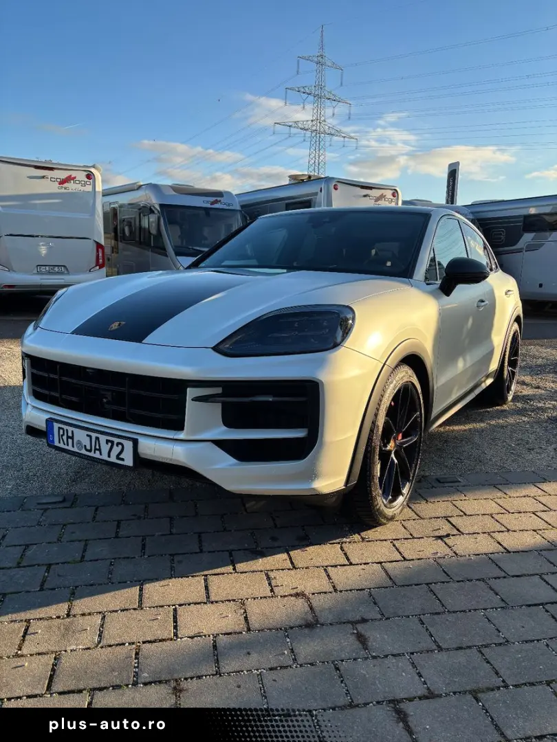 PORSCHE Cayenne Coupe GTS   Carbon-Leichtbau Vollausst.