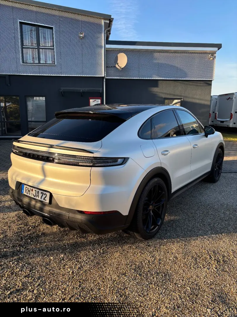 PORSCHE Cayenne Coupe GTS   Carbon-Leichtbau Vollausst.