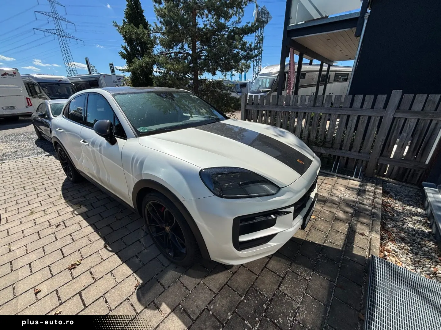 PORSCHE Cayenne Coupe GTS   Carbon-Leichtbau Vollausst.
