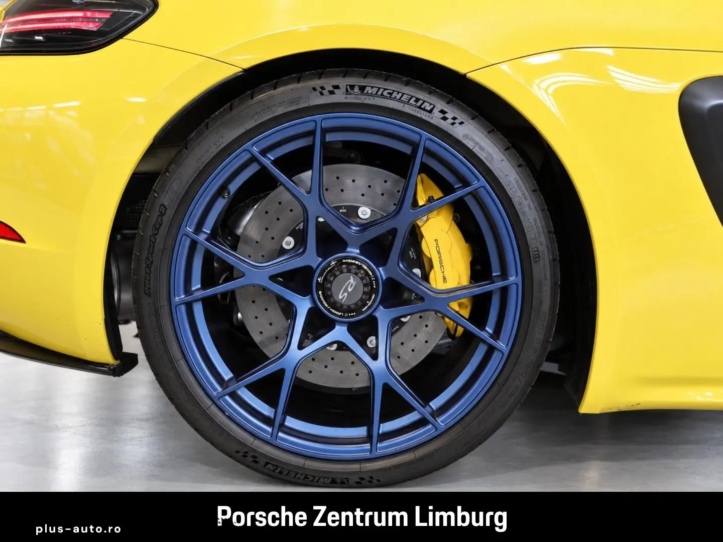 PORSCHE Cayman 718 GT4 RS PCCB Sportabgas Überrollkäfig