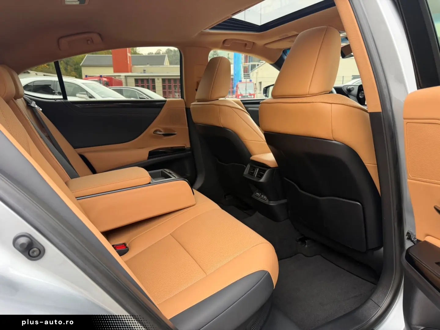LEXUS ES300H Bussines Line