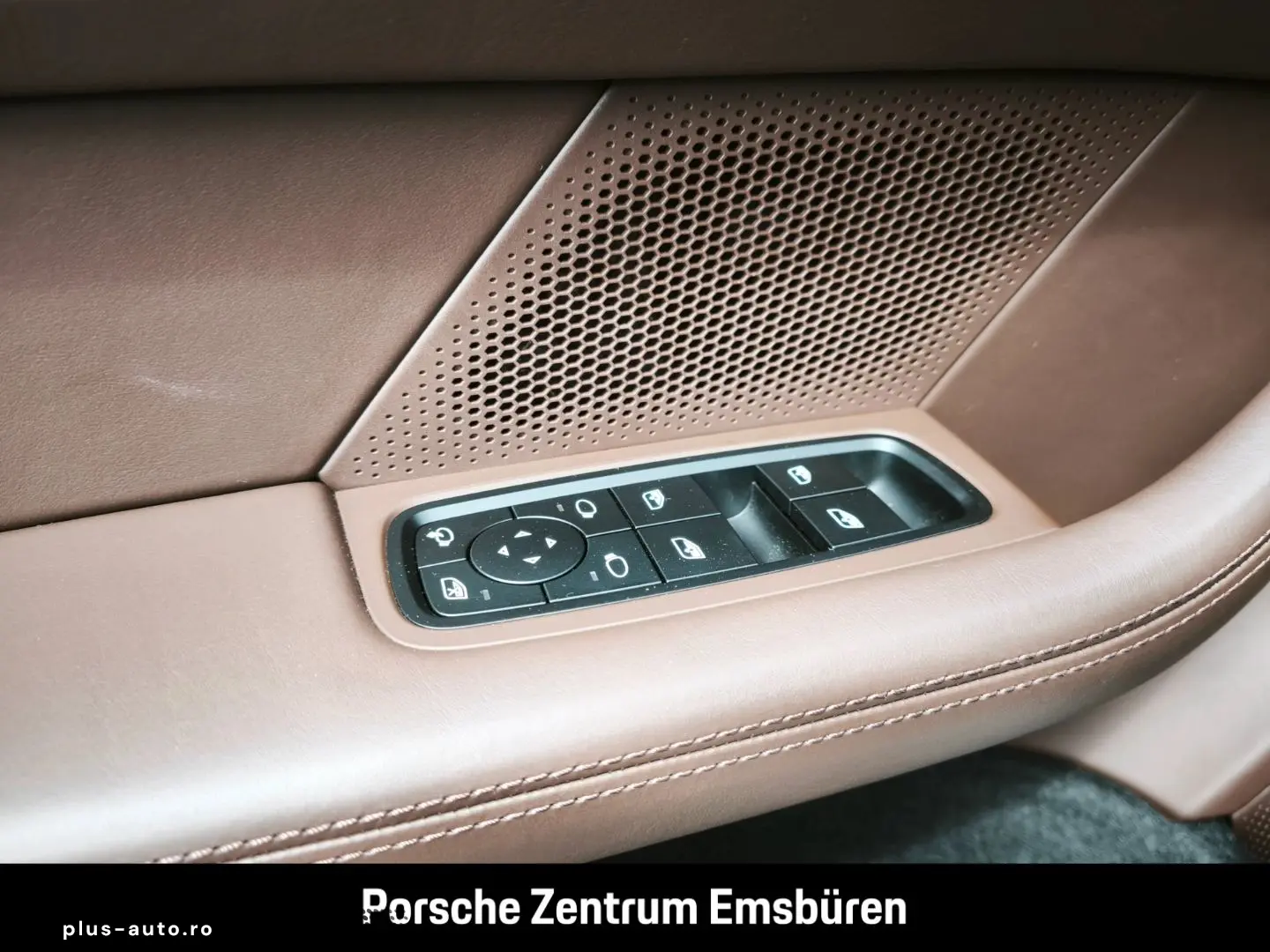 PORSCHE Taycan 4 Cross Turismo Bose Matrix SoftClose