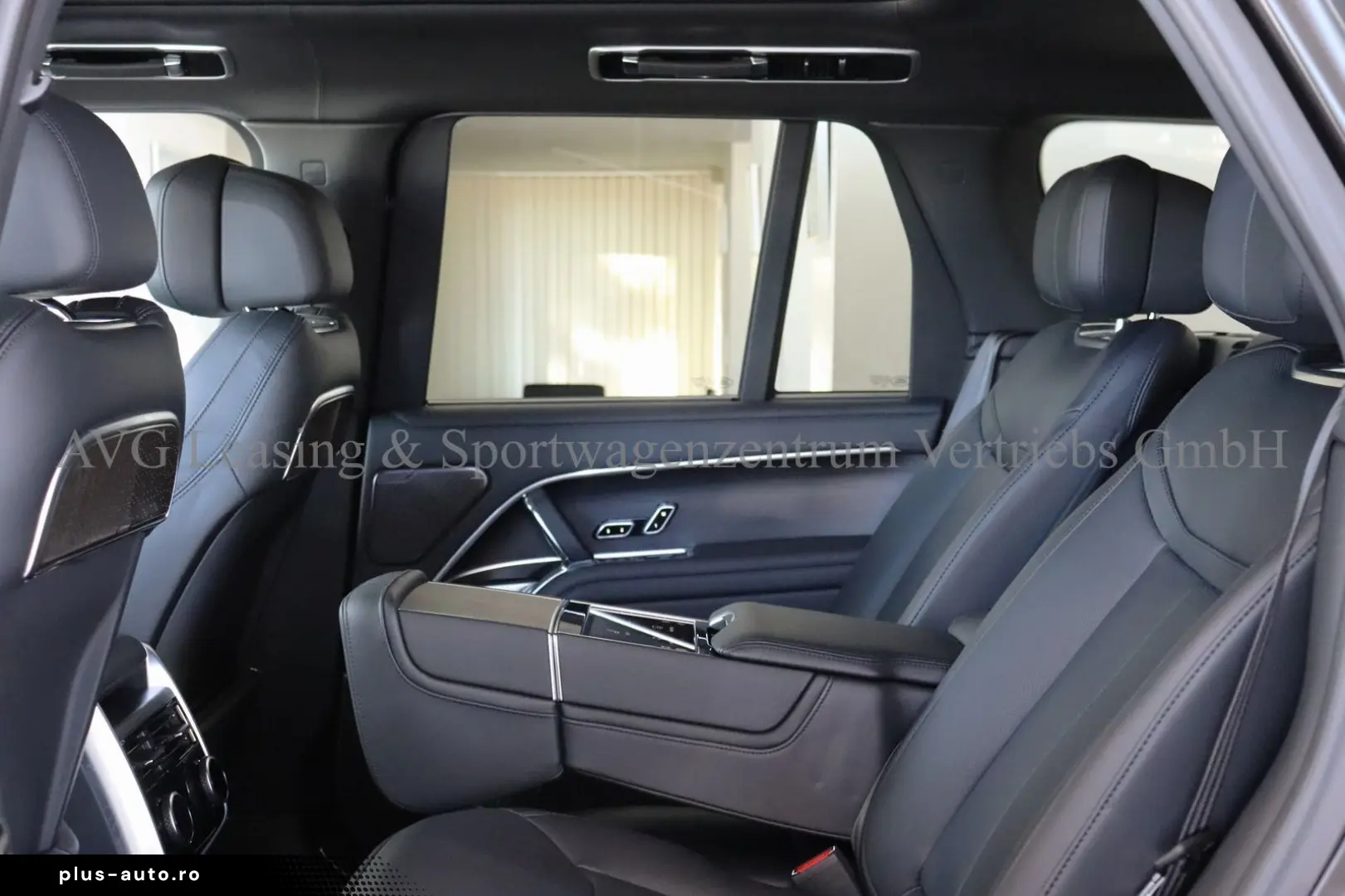 LAND ROVER Range Rover D350 Autobiography