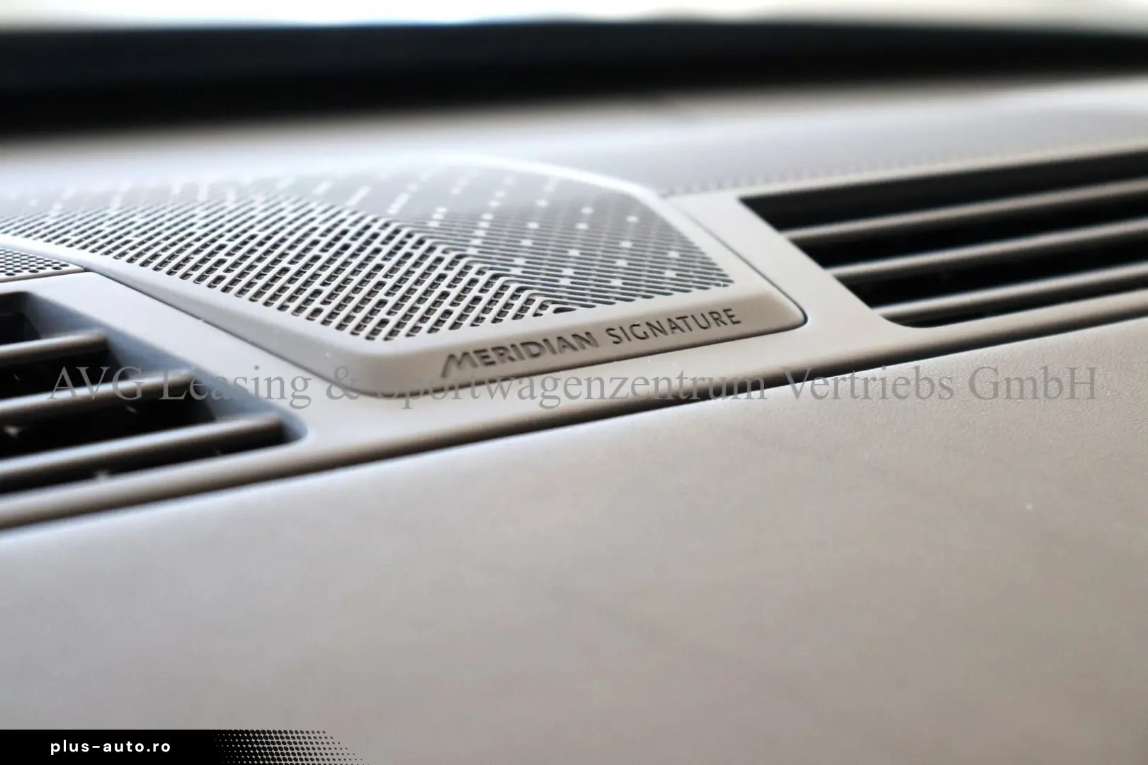 LAND ROVER Range Rover D350 Autobiography