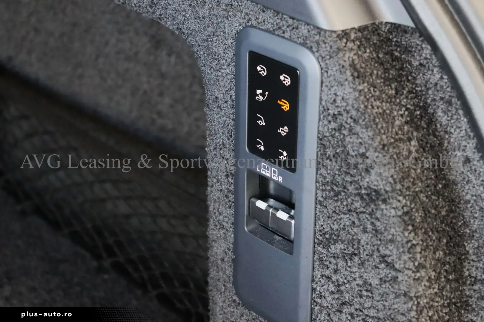 LAND ROVER Range Rover D350 Autobiography