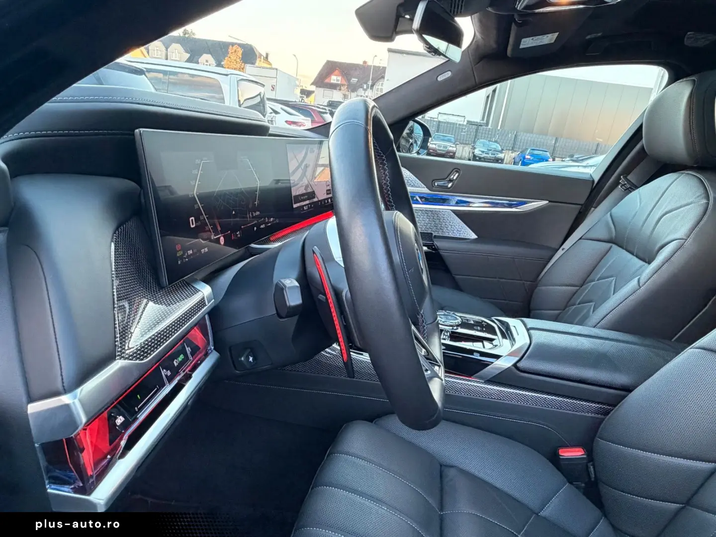 BMW M760e xDrive Individual TV SkyLounge