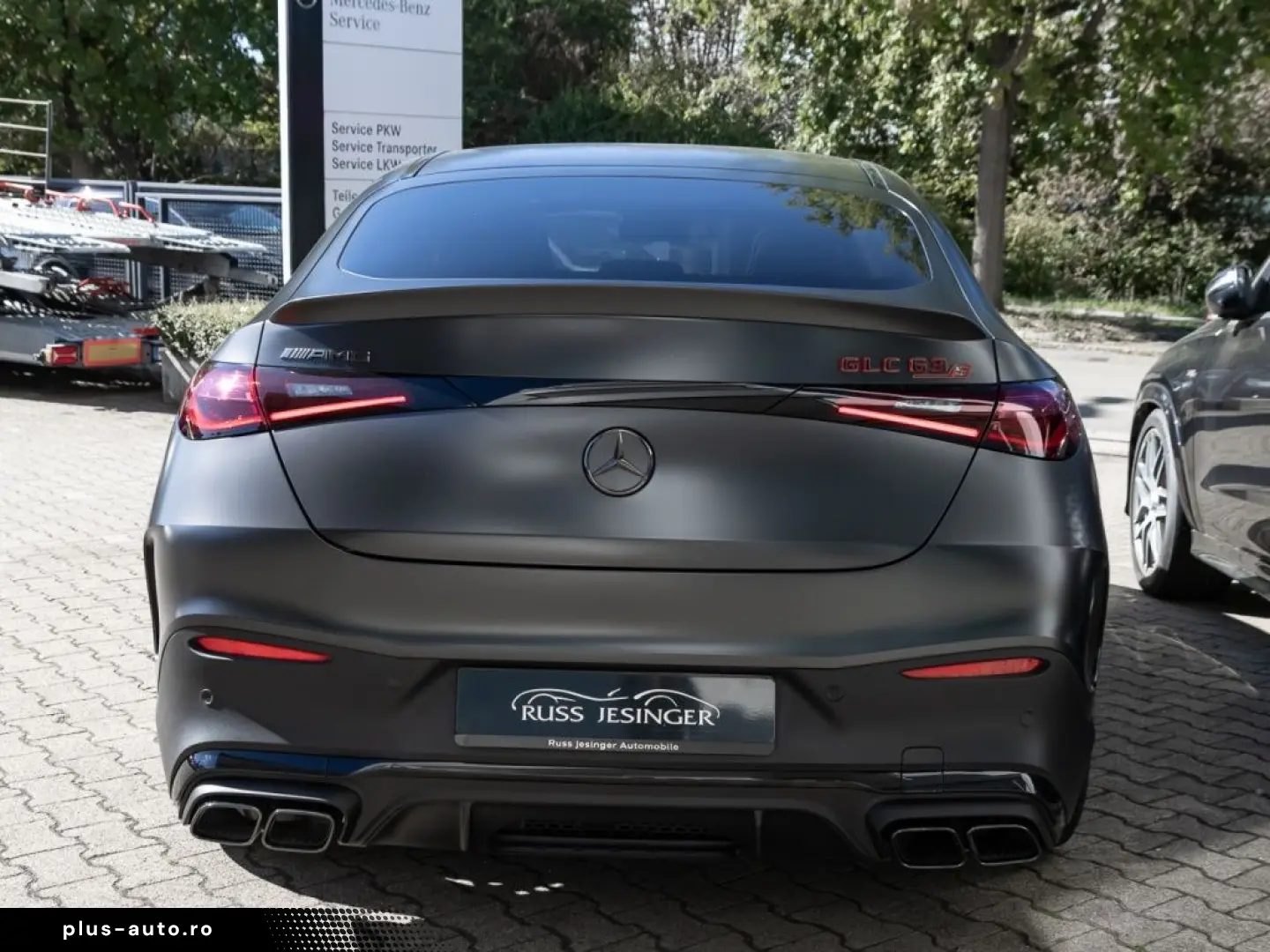 MERCEDES-AMG GLC 63s E PERFORMANCE Coupé  Pano Burm3D