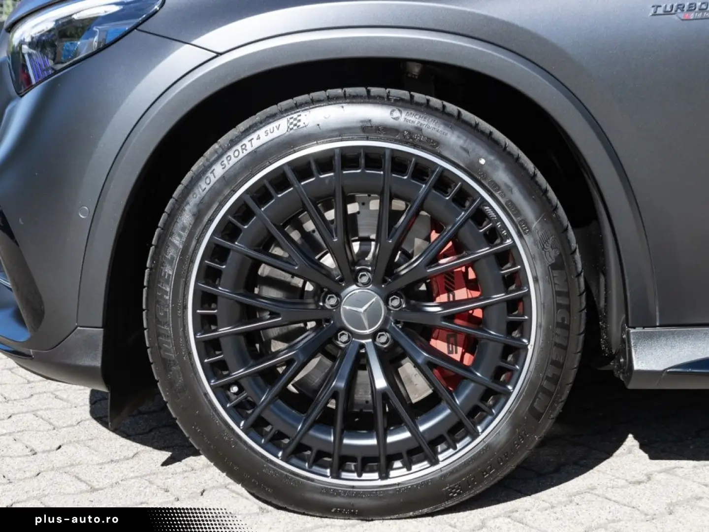 MERCEDES-AMG GLC 63s E PERFORMANCE Coupé  Pano Burm3D