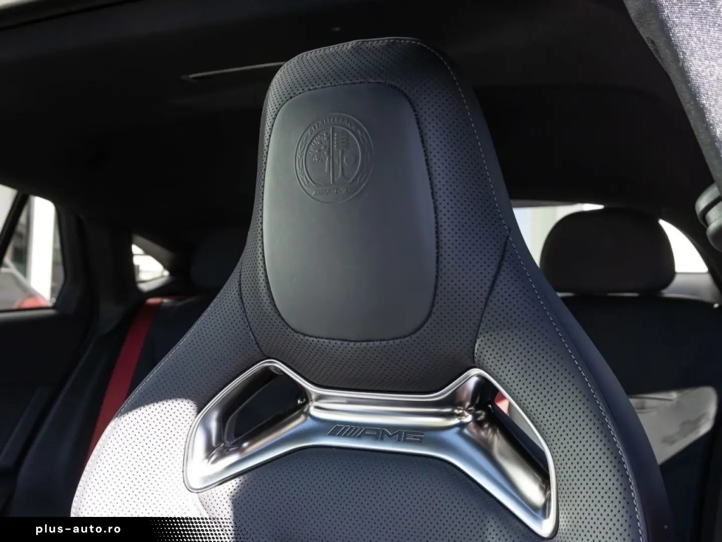 MERCEDES-AMG GLC 63s E PERFORMANCE Coupé  Pano Burm3D