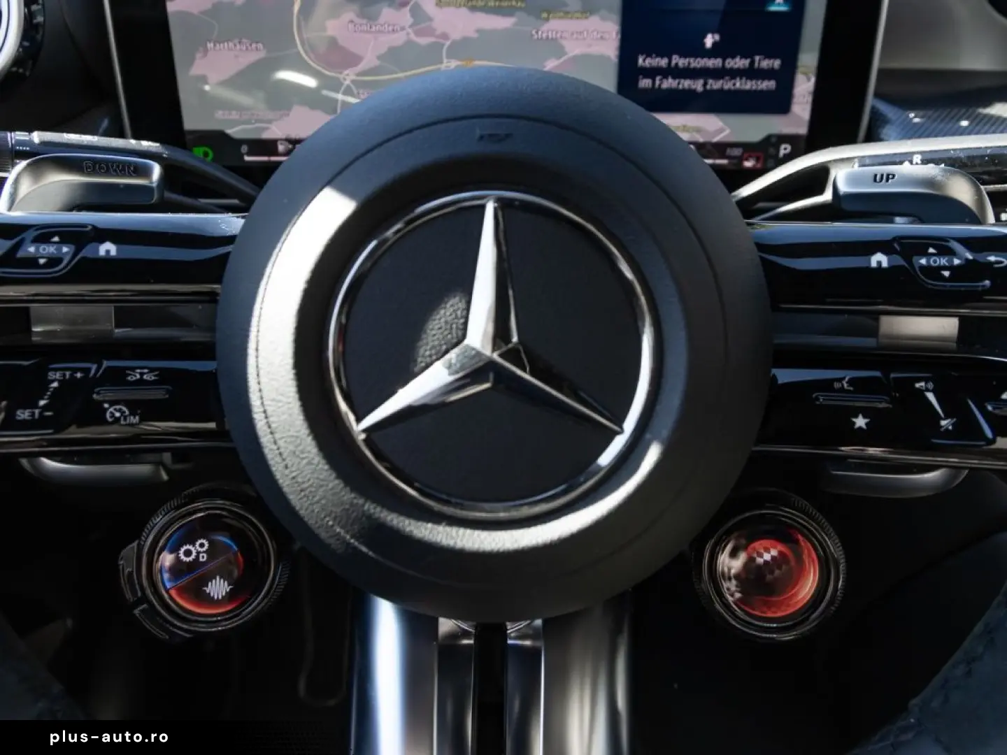 MERCEDES-AMG GLC 63s E PERFORMANCE Coupé  Pano Burm3D
