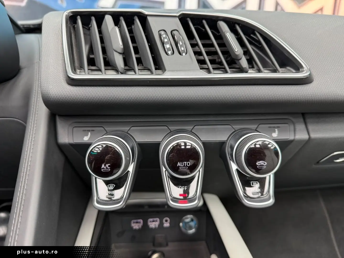 Audi R8 SPYDER V10 RWD S TRONIC PERFORMANCE