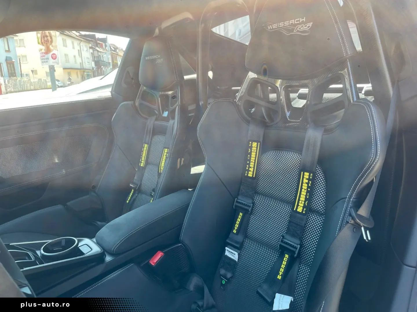PORSCHE 911 GT3 RS_Weissach_Clubsport_Carbon_Lift