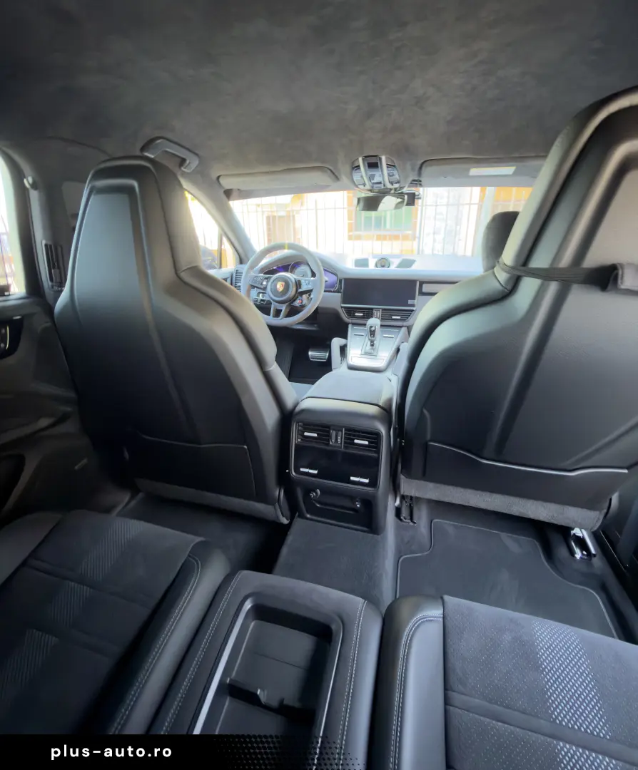 Porsche Cayenne Turbo GT