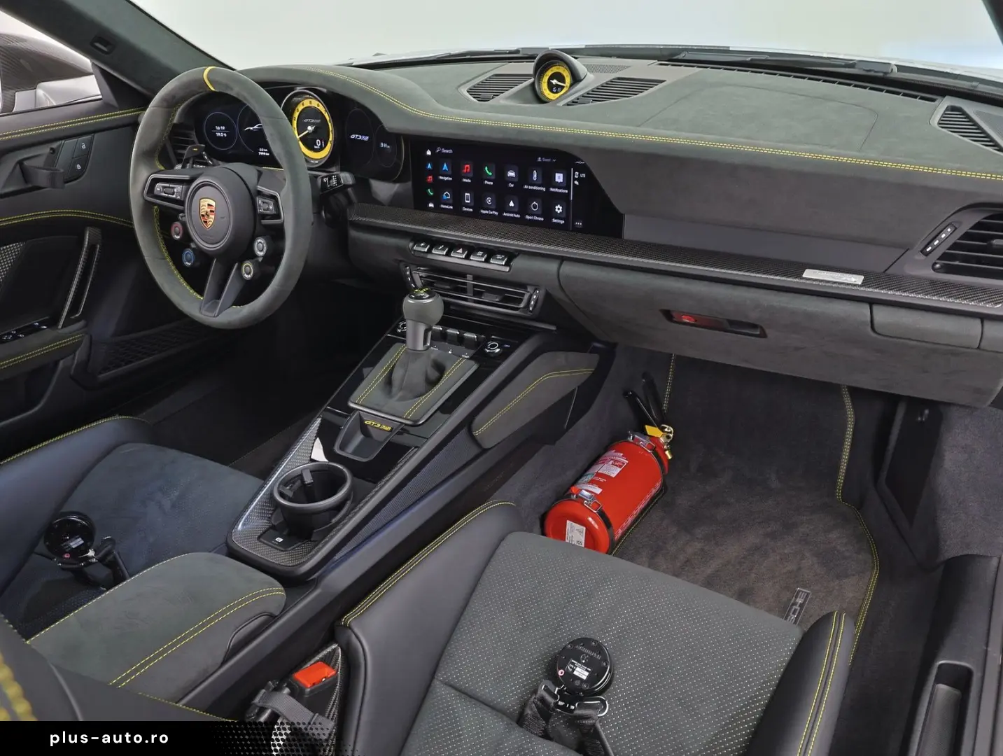 PORSCHE 911 GT3 RS