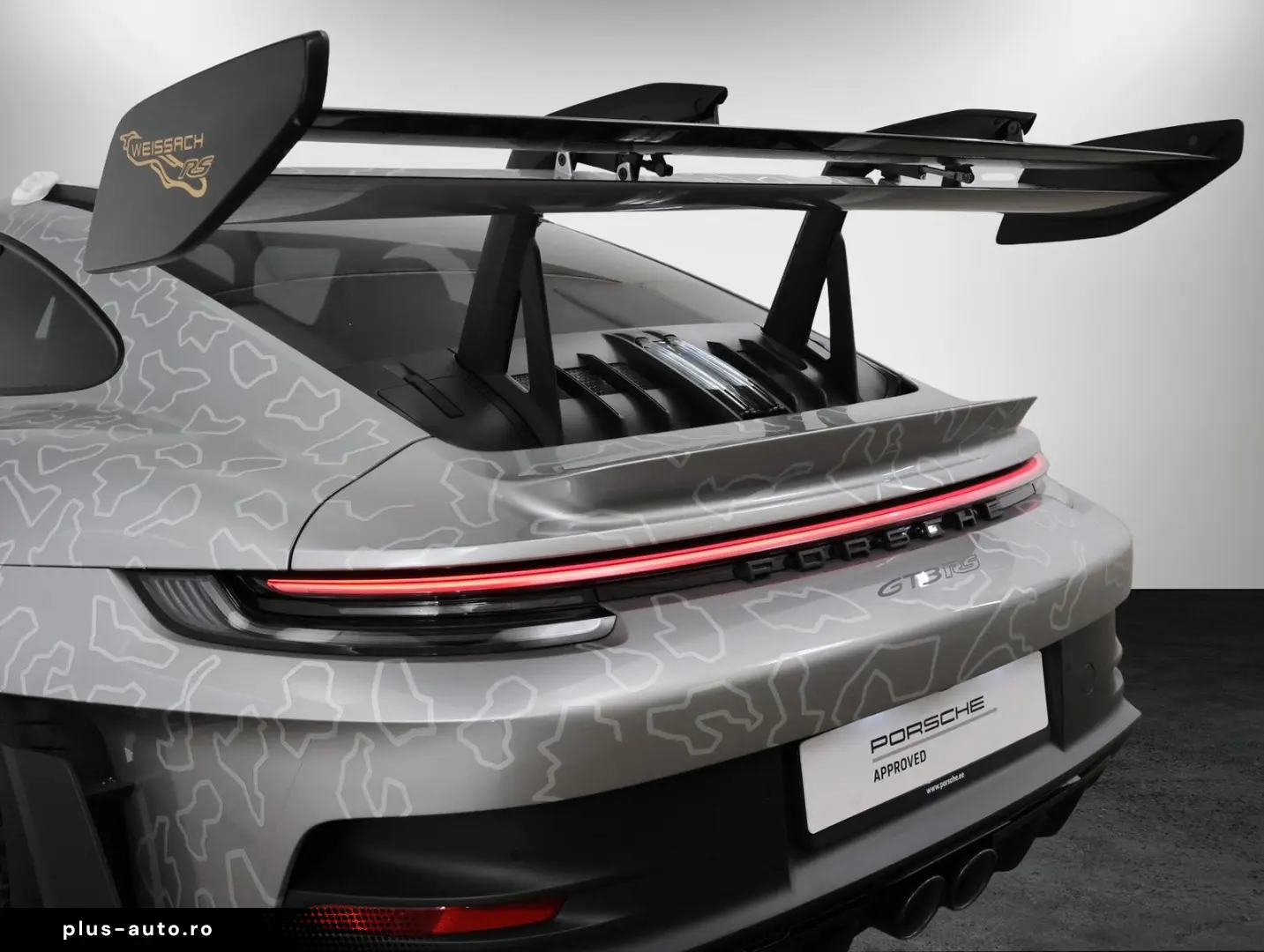 PORSCHE 911 GT3 RS