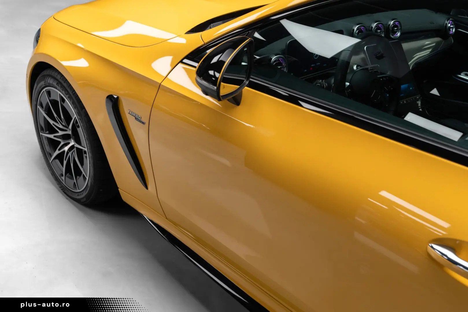 MERCEDES-AMG CLE 53 AMG