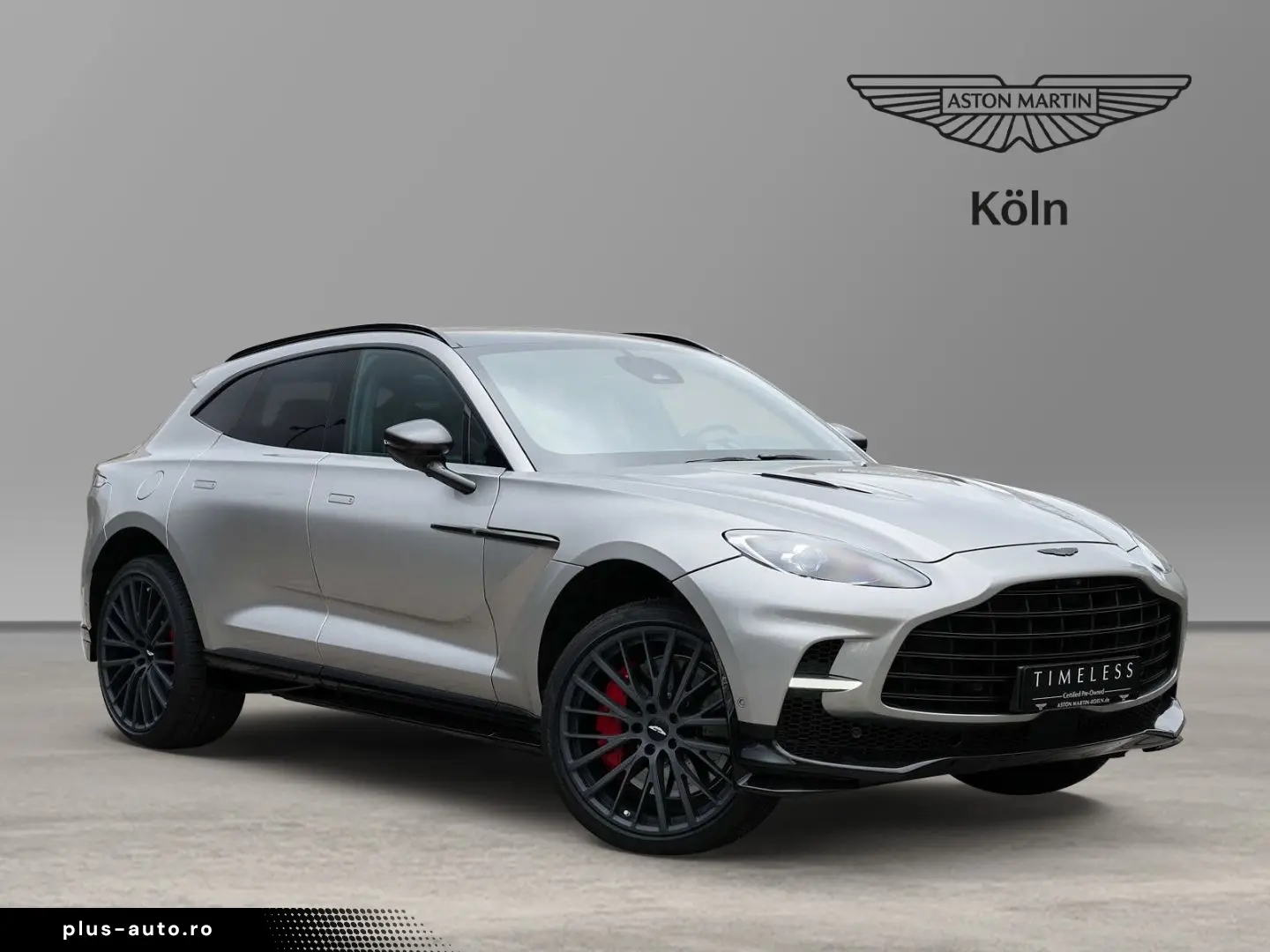 ASTON MARTIN DBX 707 Aluminite Silver   Onyx Black