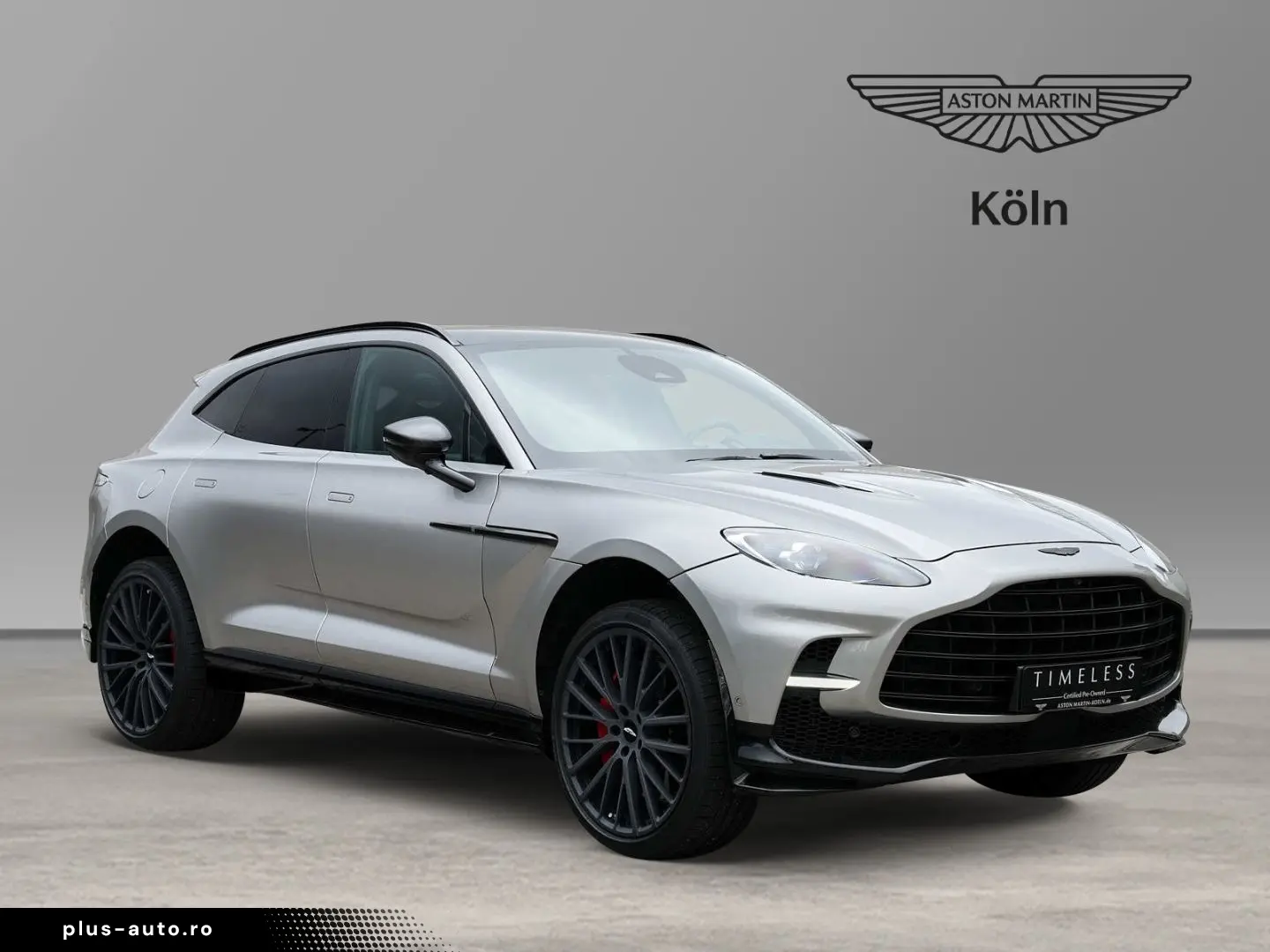 ASTON MARTIN DBX 707 Aluminite Silver   Onyx Black