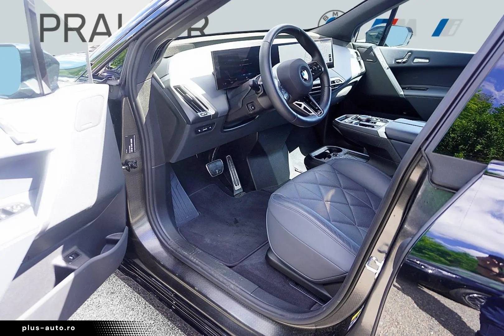 BMW iX xDrive60 M Sport_HeadUp_ACC