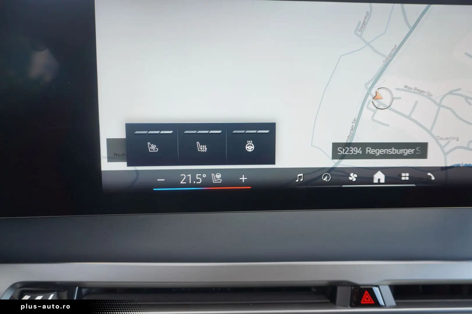 BMW iX xDrive60 M Sport_HeadUp_ACC