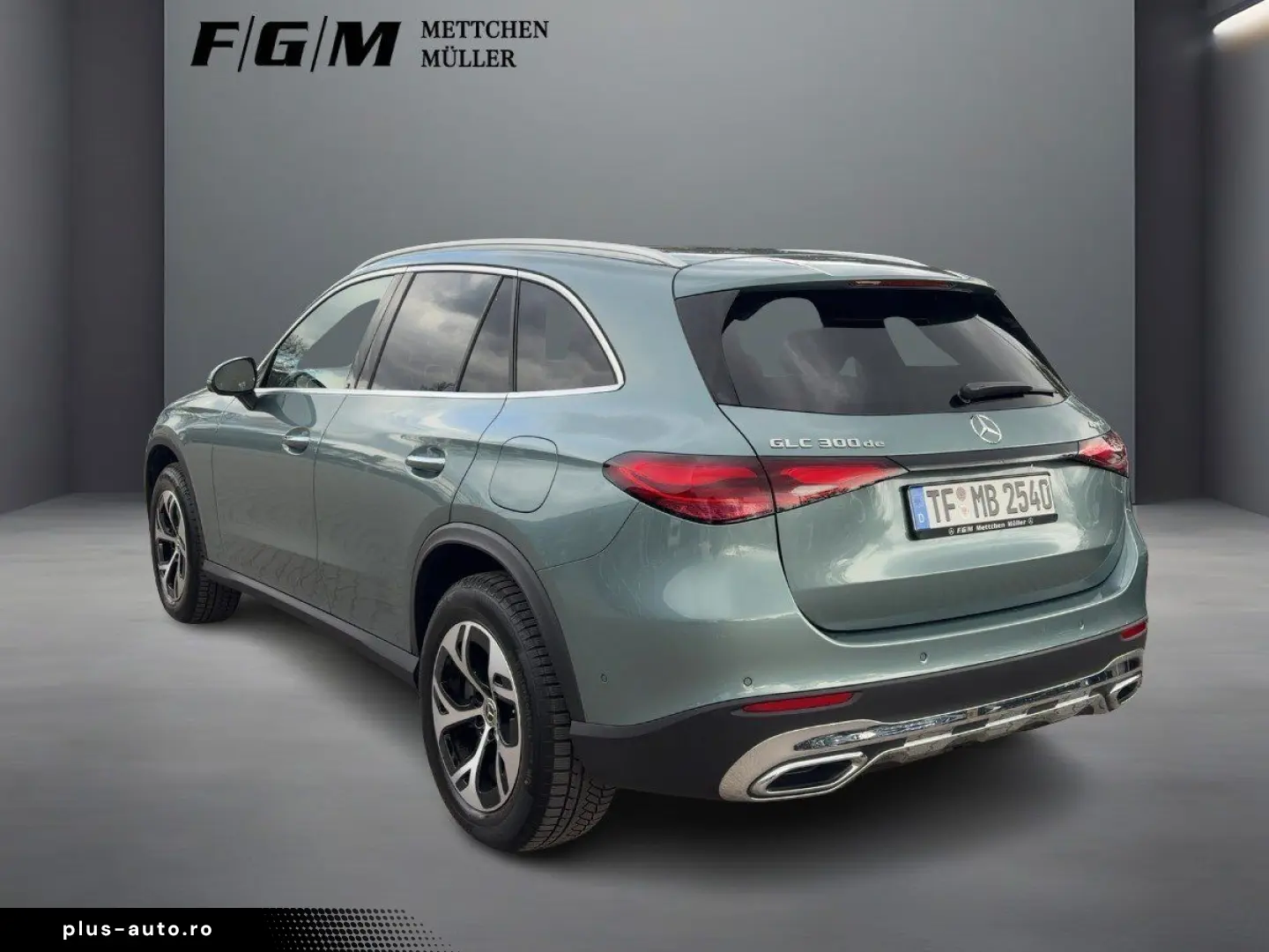 MERCEDES-BENZ GLC 300de AVANTGARDE_ACC_360_BURMESTER