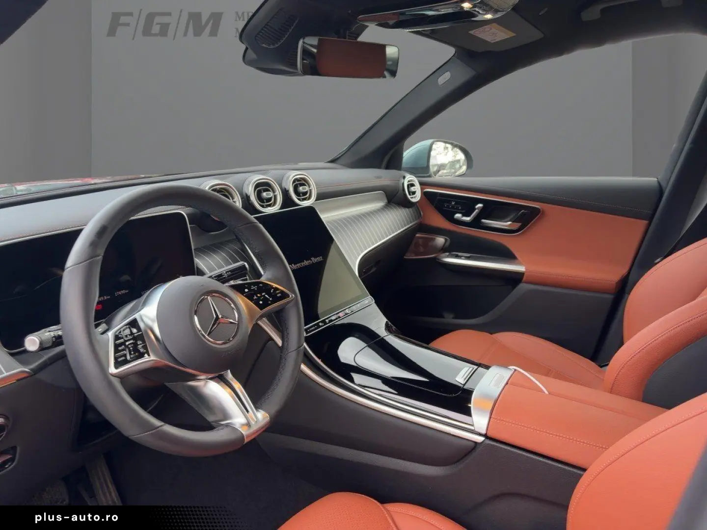 MERCEDES-BENZ GLC 300de AVANTGARDE_ACC_360_BURMESTER