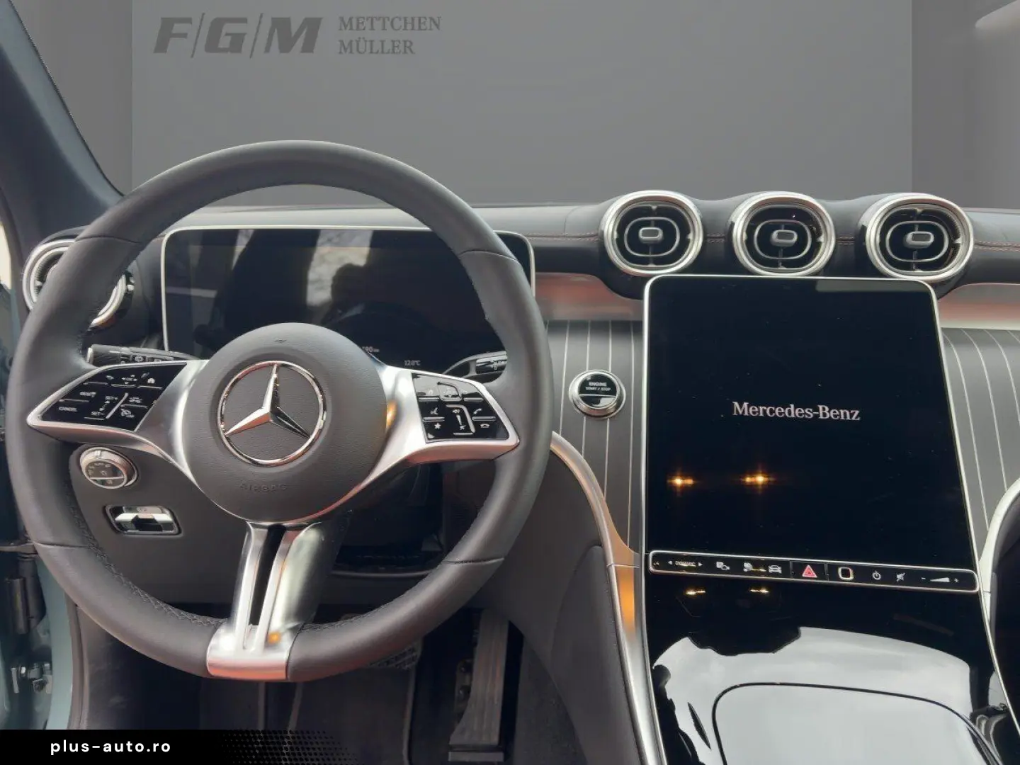 MERCEDES-BENZ GLC 300de AVANTGARDE_ACC_360_BURMESTER