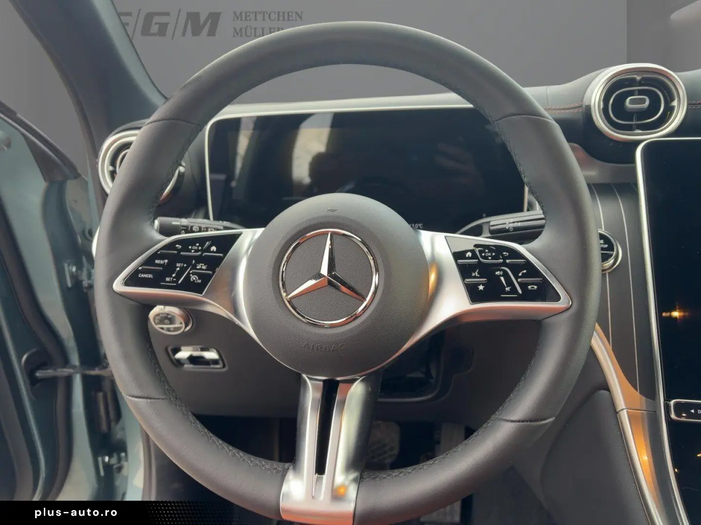 MERCEDES-BENZ GLC 300de AVANTGARDE_ACC_360_BURMESTER