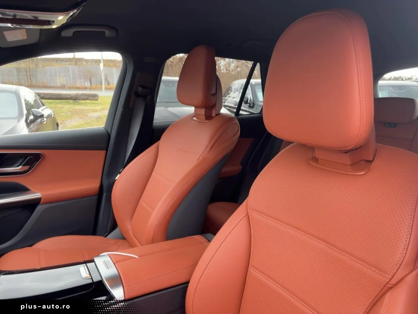 MERCEDES-BENZ GLC 300de AVANTGARDE_ACC_360_BURMESTER