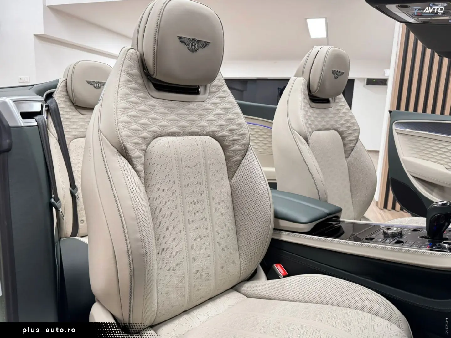 BENTLEY CONTINENTAL GTC-780HP-FIRST-EDITION-MULLINER