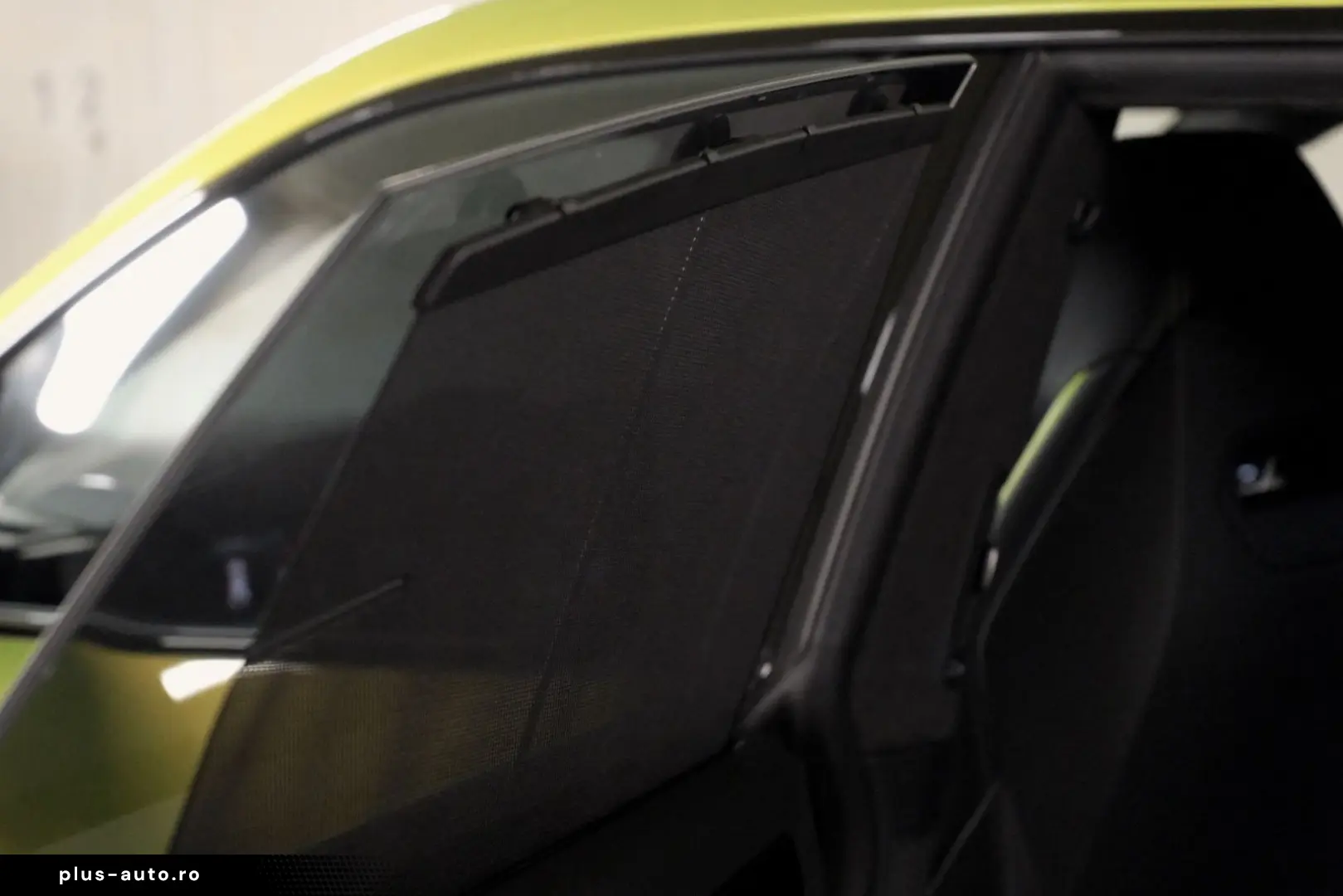 LAMBORGHINI Urus SE 4.0 V8_Akrapovic_B&O_Panoramic