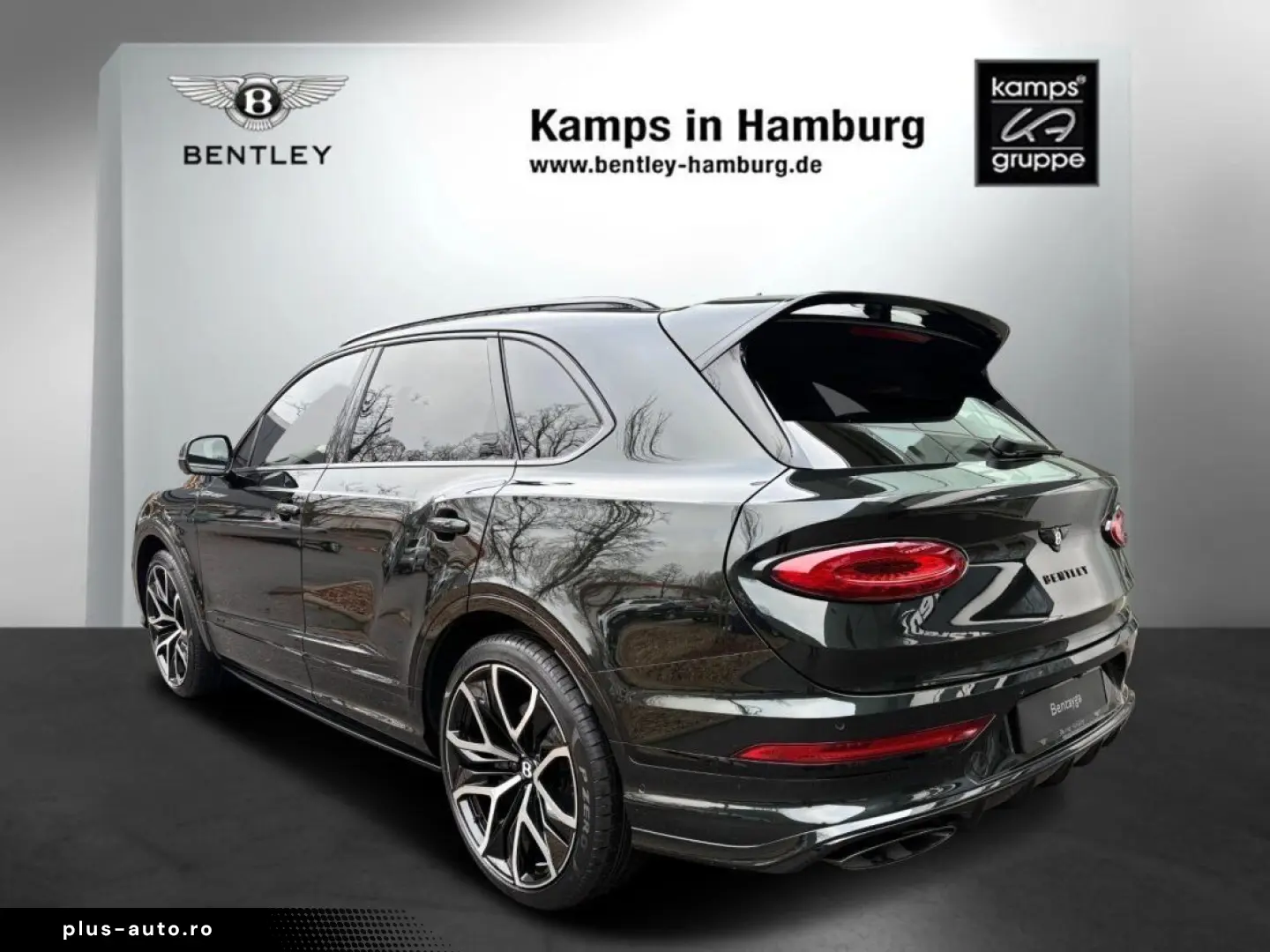 BENTLEY Bentayga Speed V8_MidnightEmerald_MY2026