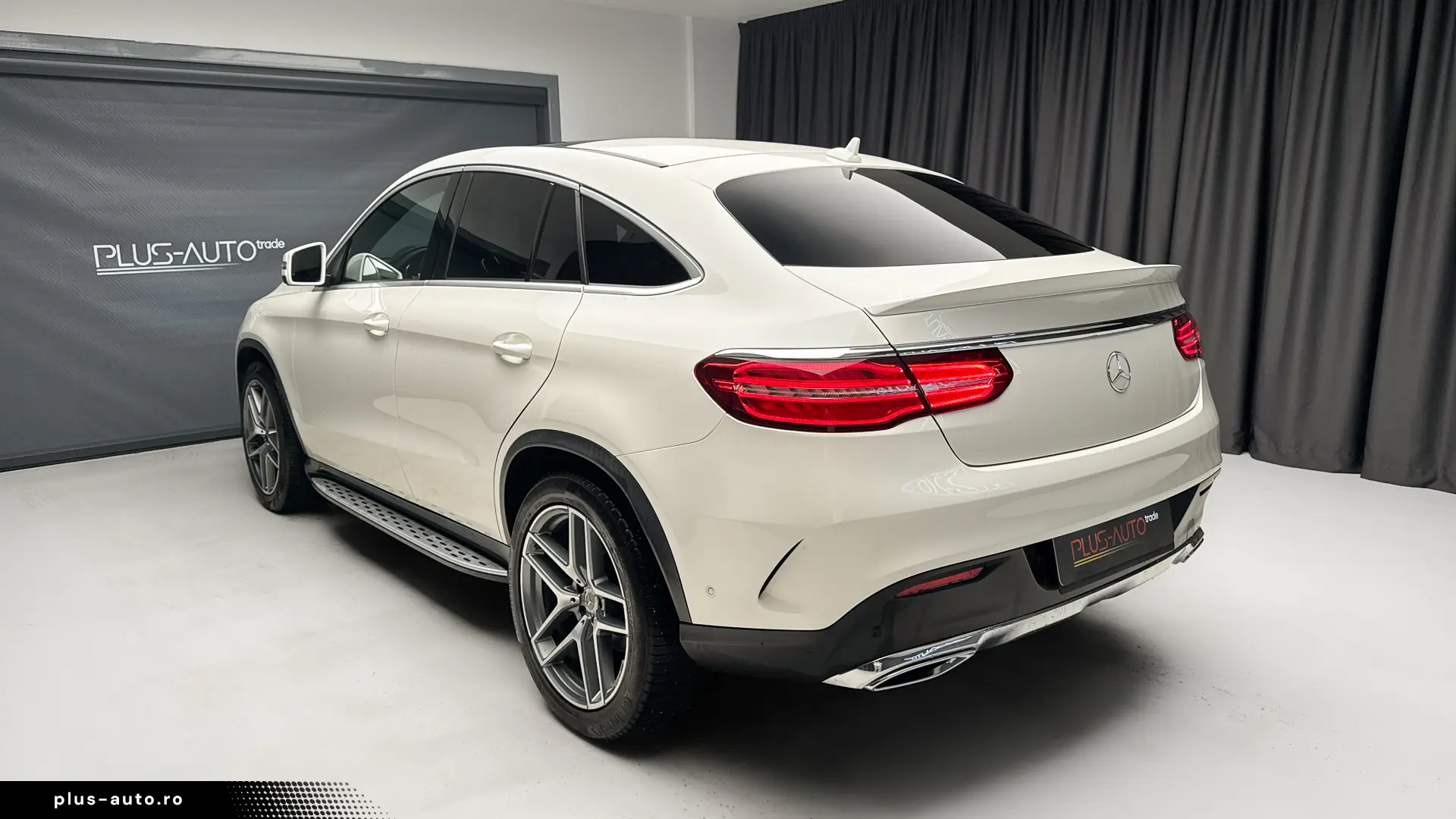 GLE 350 d COUPÉ AMG LINE AIRMATIC MASAJ VENTILAȚIE PANO