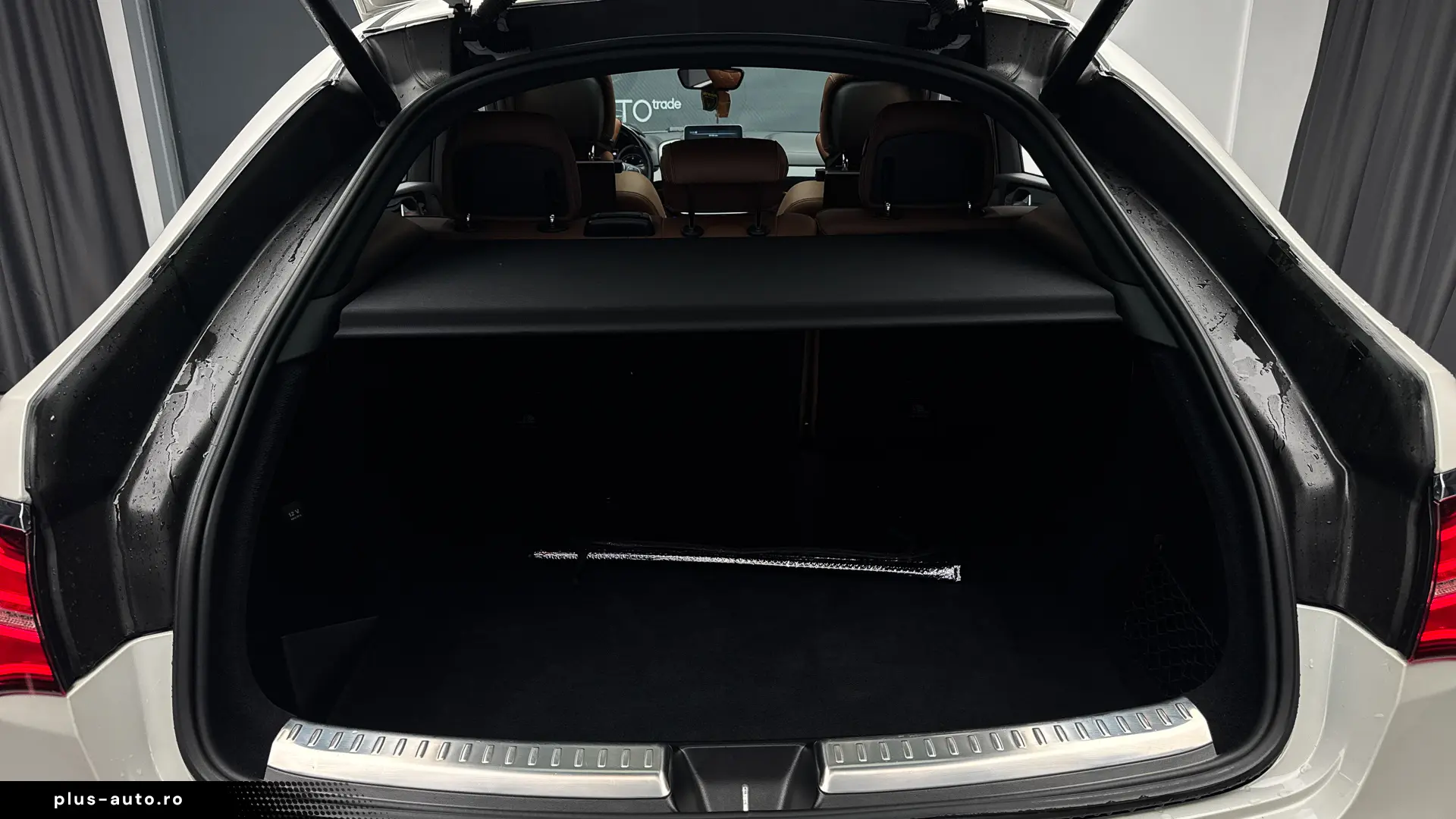 GLE 350 d COUPÉ AMG LINE AIRMATIC MASAJ VENTILAȚIE PANO