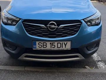 Opel Crossland (X)