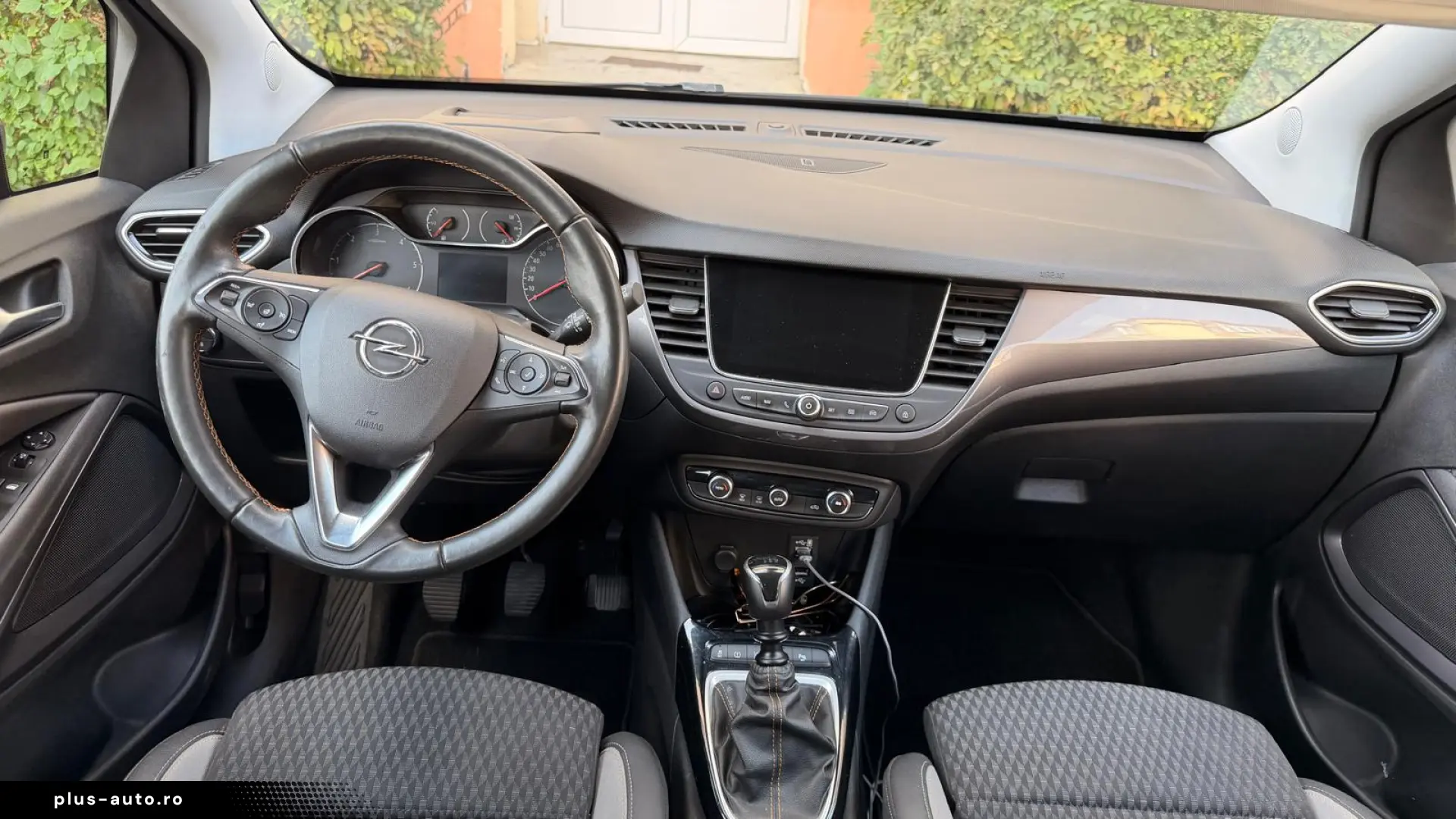 Opel Crossland (X)