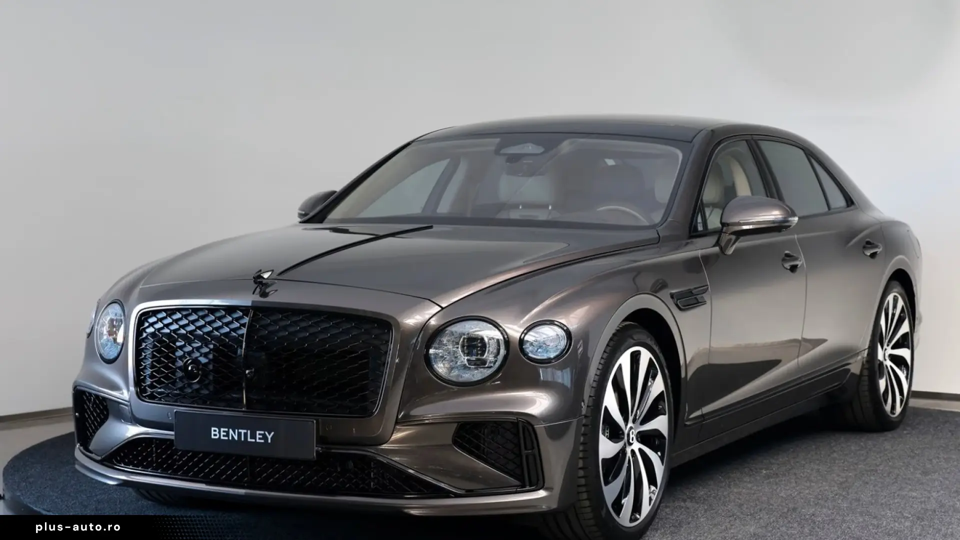 Bentley Flying Spur V8 Hybrid - LIVRARE RAPIDA!