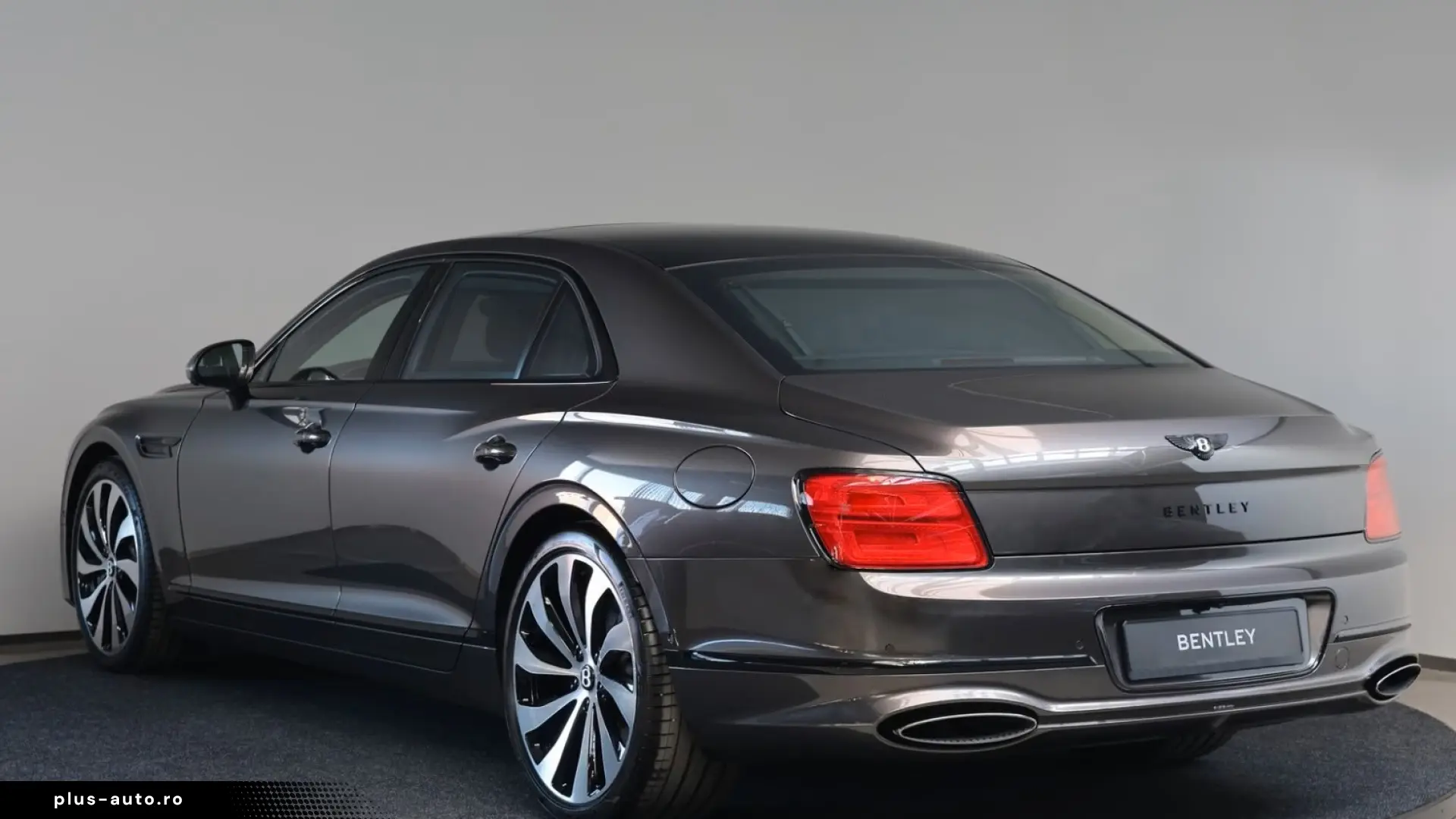 Bentley Flying Spur V8 Hybrid - LIVRARE RAPIDA!