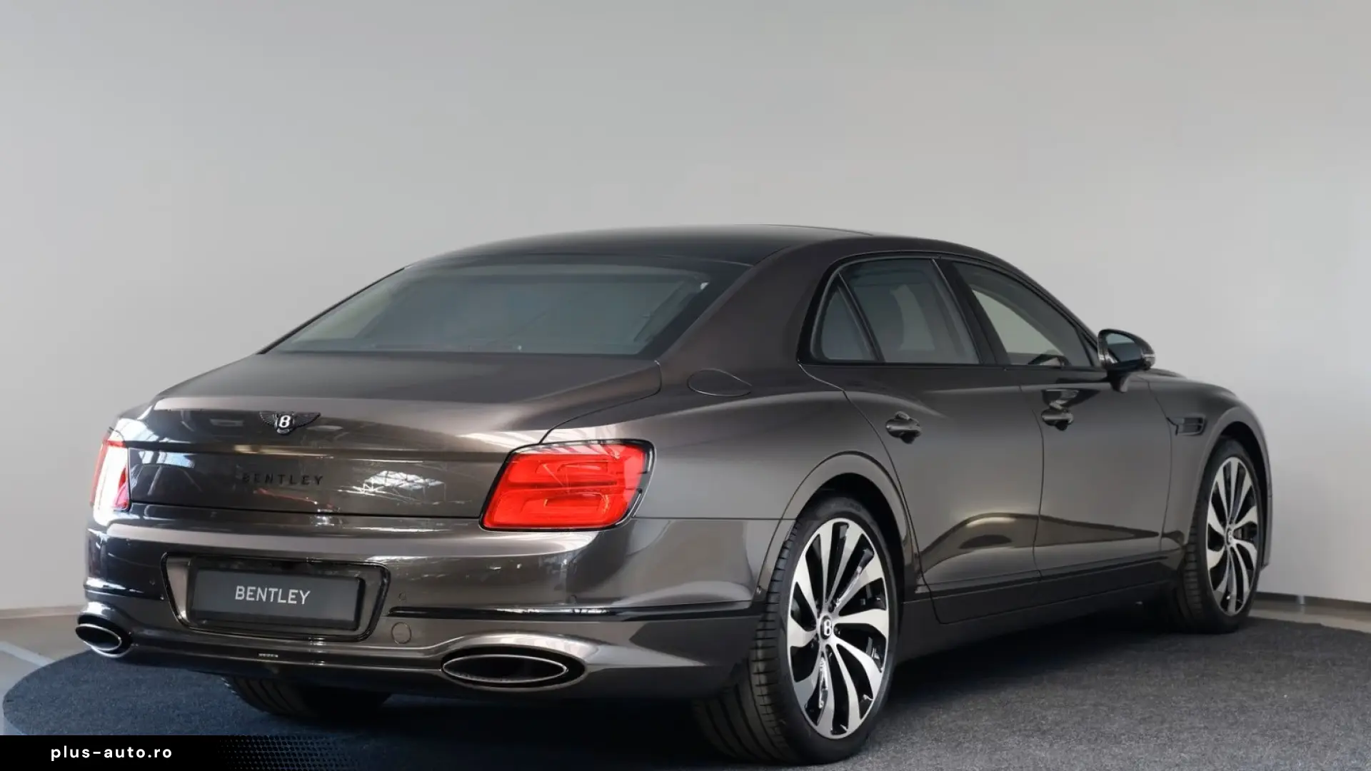Bentley Flying Spur V8 Hybrid - LIVRARE RAPIDA!