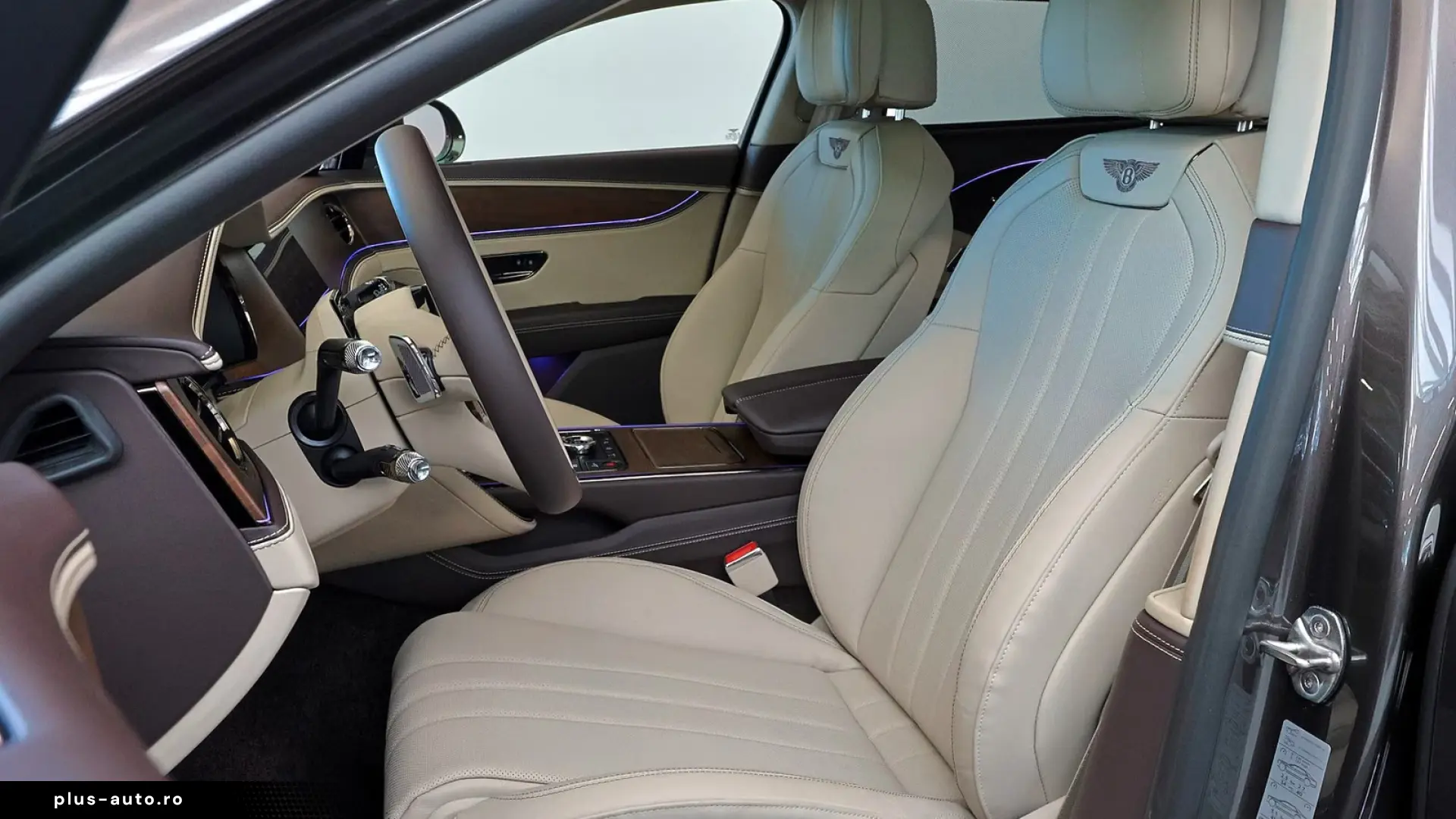 Bentley Flying Spur V8 Hybrid - LIVRARE RAPIDA!