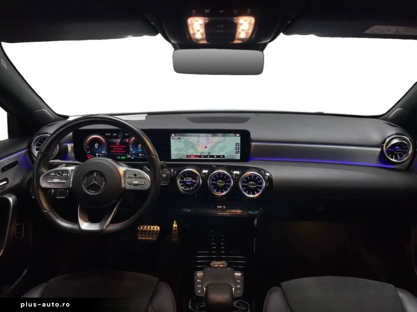 MERCEDES-BENZ A 250 e Limousine AMG AMG MBUX MBeam Night AHK