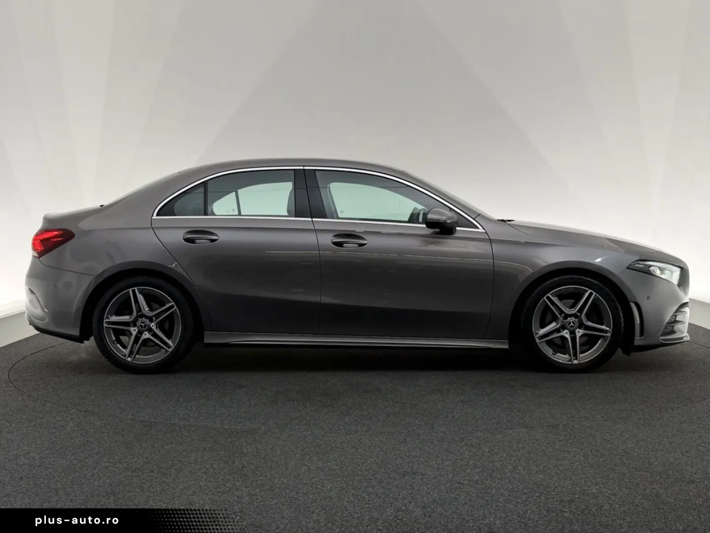 MERCEDES-BENZ A 200 Limo. AMG LINE LED-AMBIENTE-APP-MBUX-SHZ